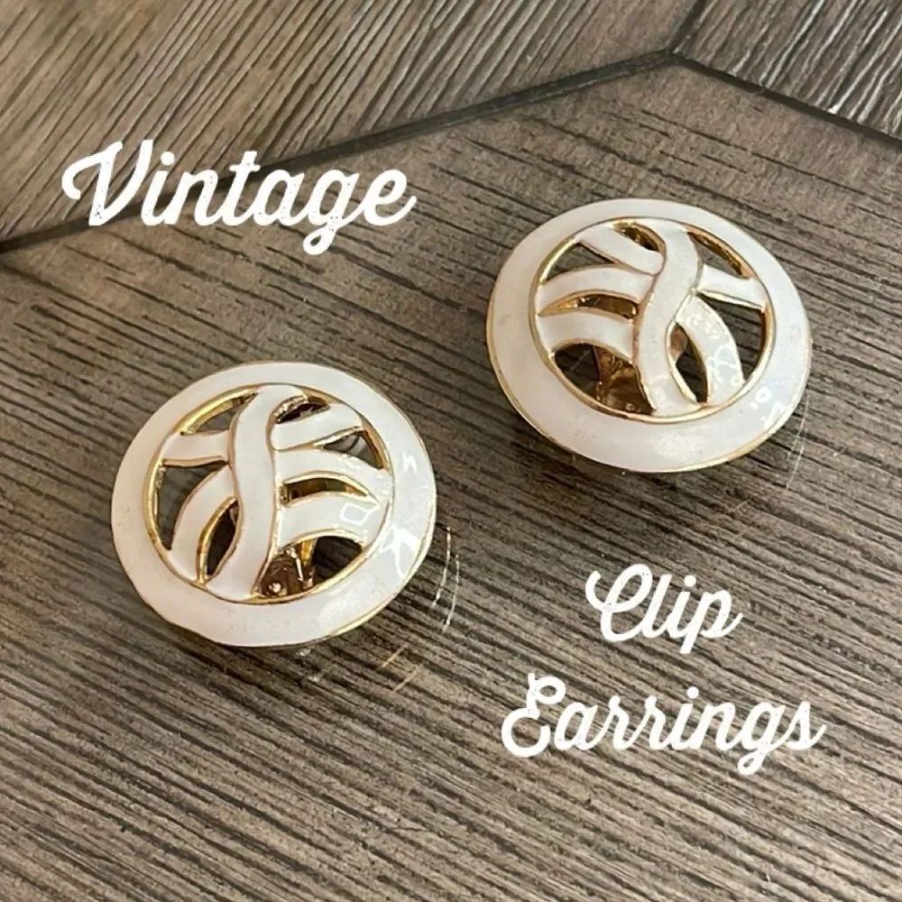 Vintage White Enamel Woven Clip Earrings, Gold-tone Edge